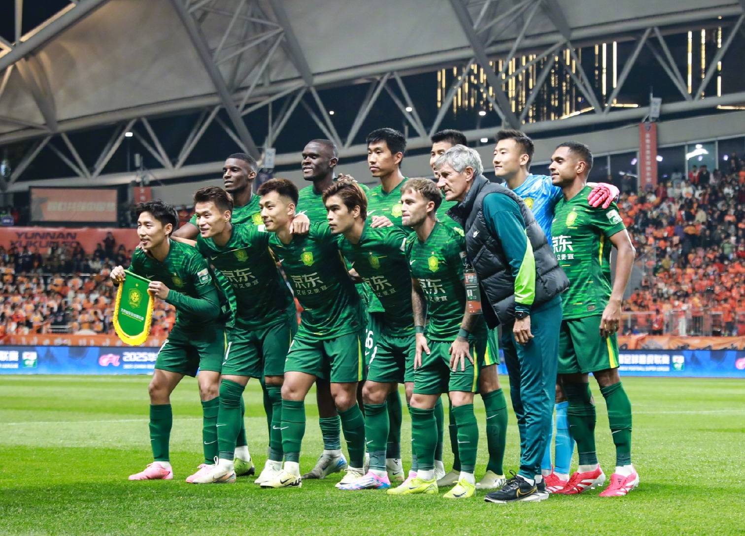 在攻防两端 在攻防两端